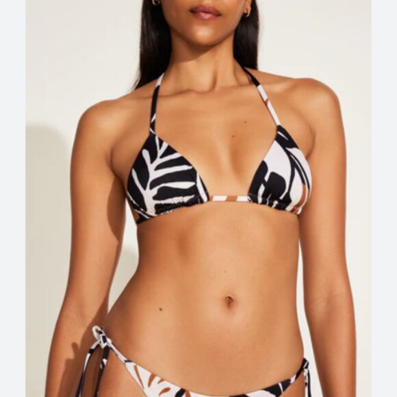 Brand New Vitamin A Gia Triangle Bikini Top - Picture 5 of 9